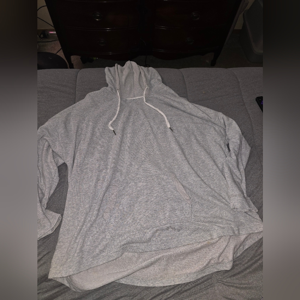 Mta sport women's sweatshirt